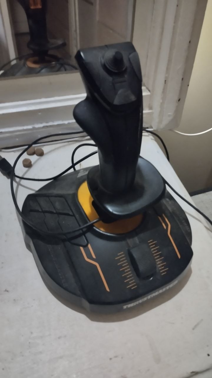 Комплект HOTAS Thrustmaster T16000M (РУС + РУД + педали)
