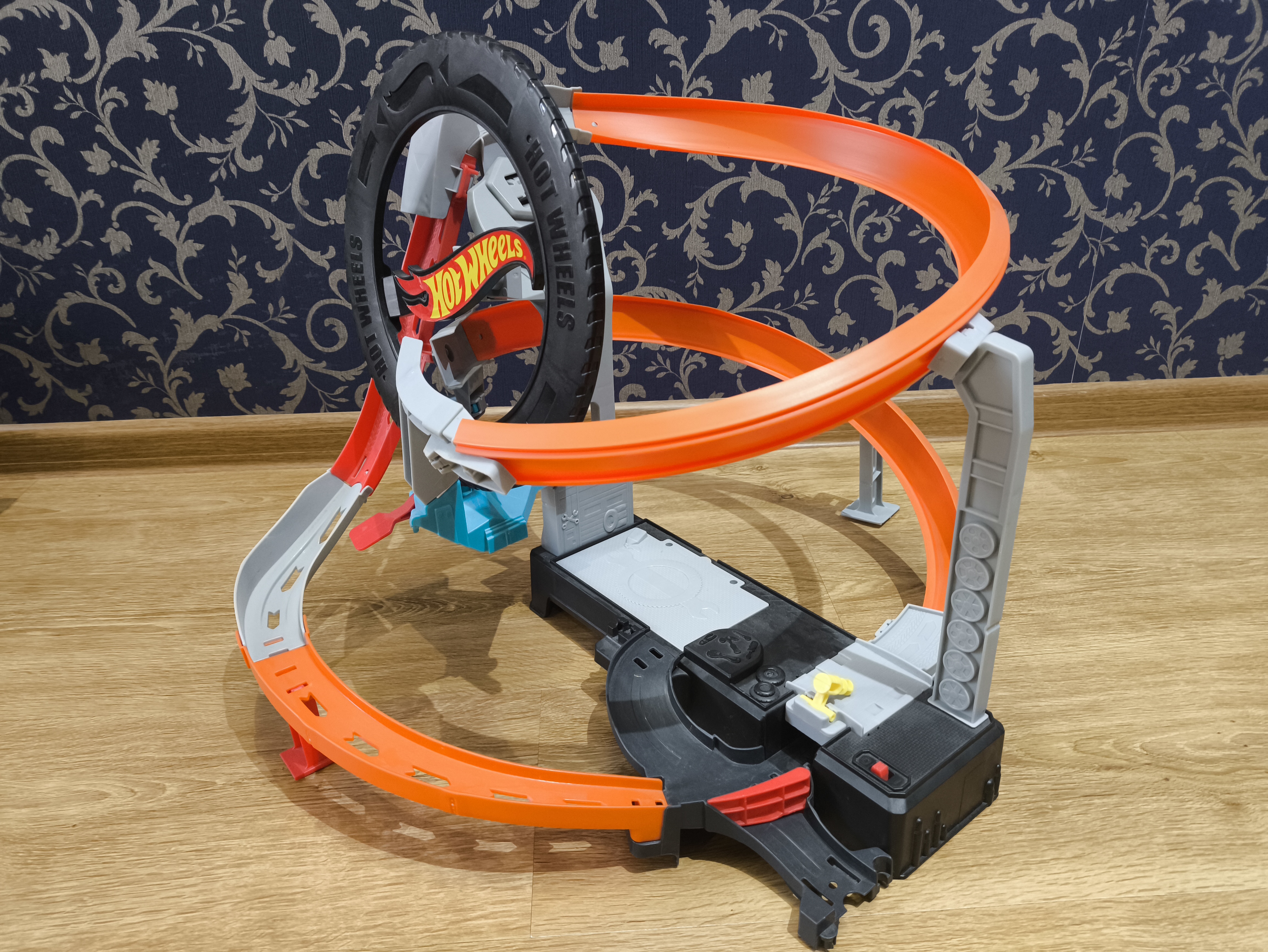 Станция Hot Wheels