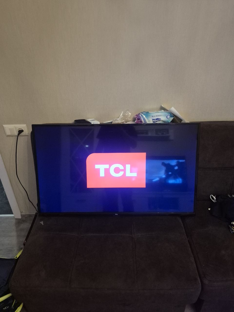 Телевизор TCL LED43D3000 43 дюйма