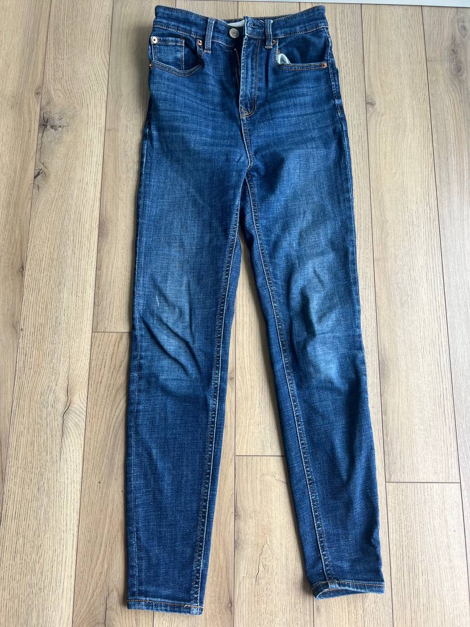 Джинсы Stradivarius размер 34