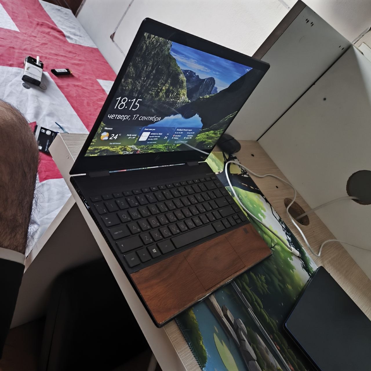 Ноутбук HP Envy x360 сенсорный, Ryzen 5 3500U, 8GB, 256GB SSD