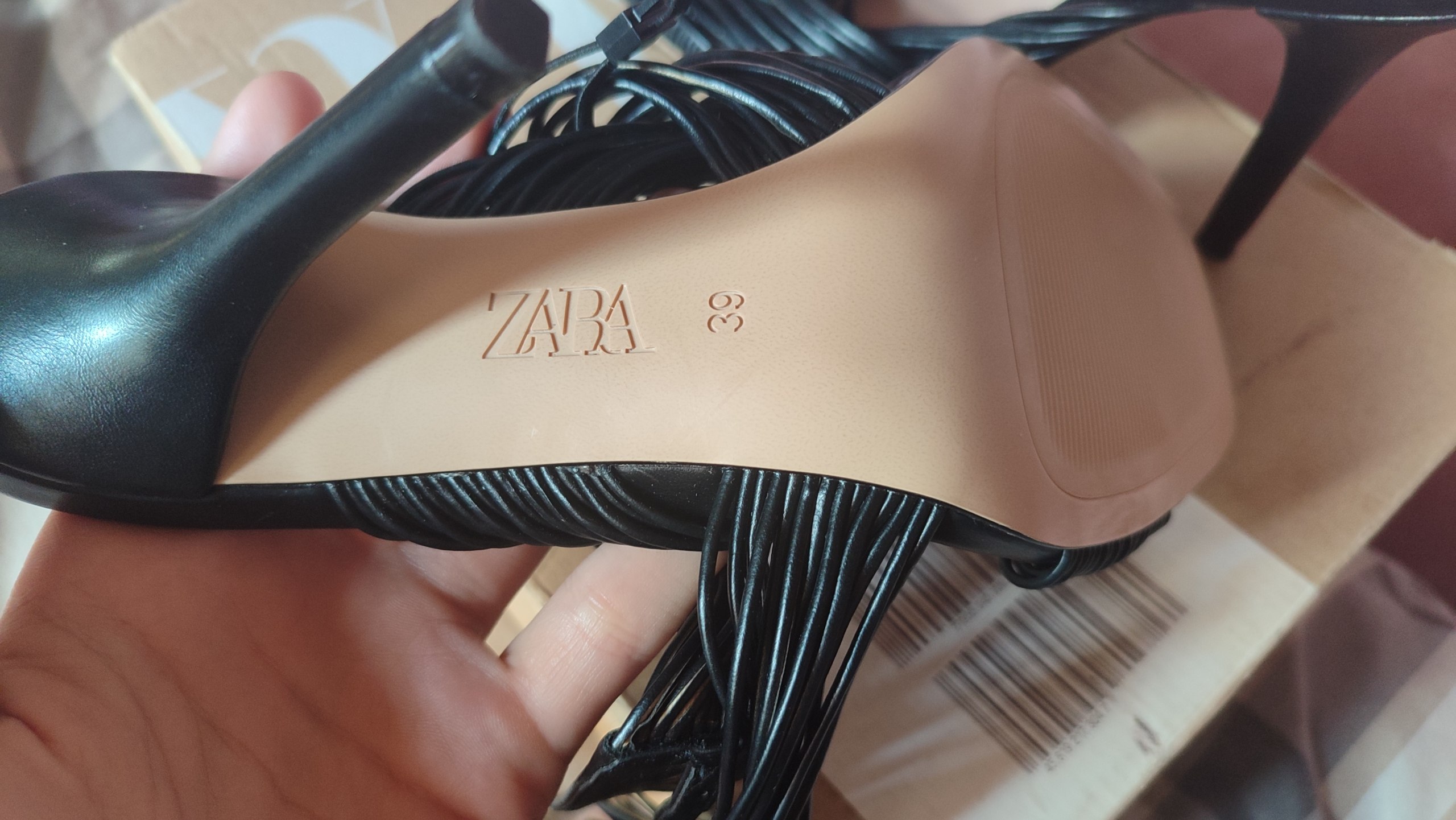 Туфли на каблуке Zara, размер 39, новые