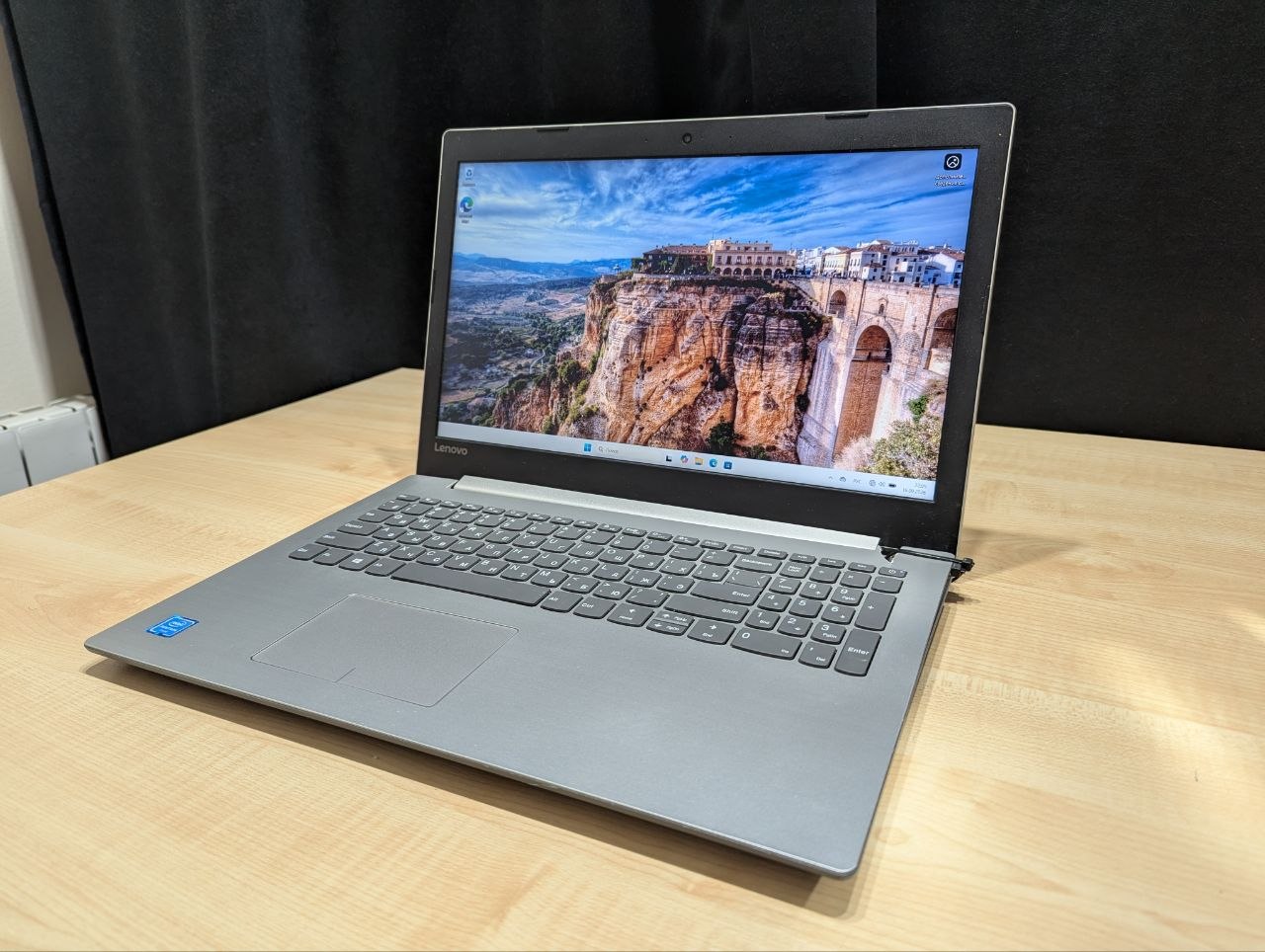 Ноутбук Lenovo IdeaPad 320-15IAP