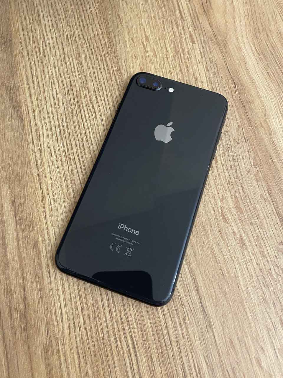 iPhone 8 Plus 64GB