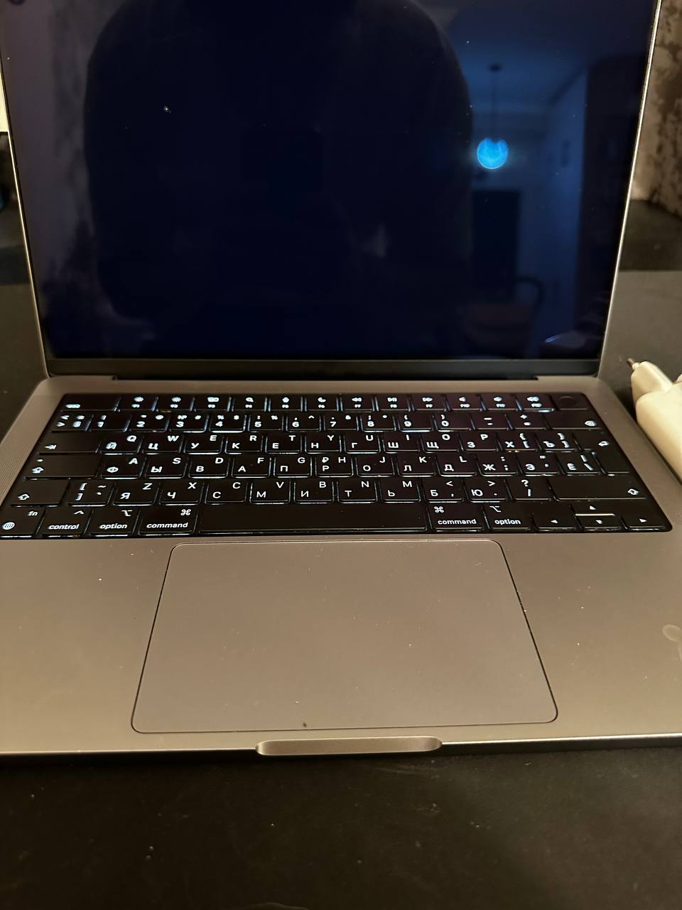 MacBook Pro 14" 2021 M1 Pro 16/512 с разбитым дисплеем