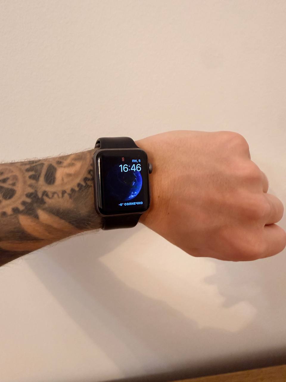 Apple Watch Series 2 42mm Space Gray