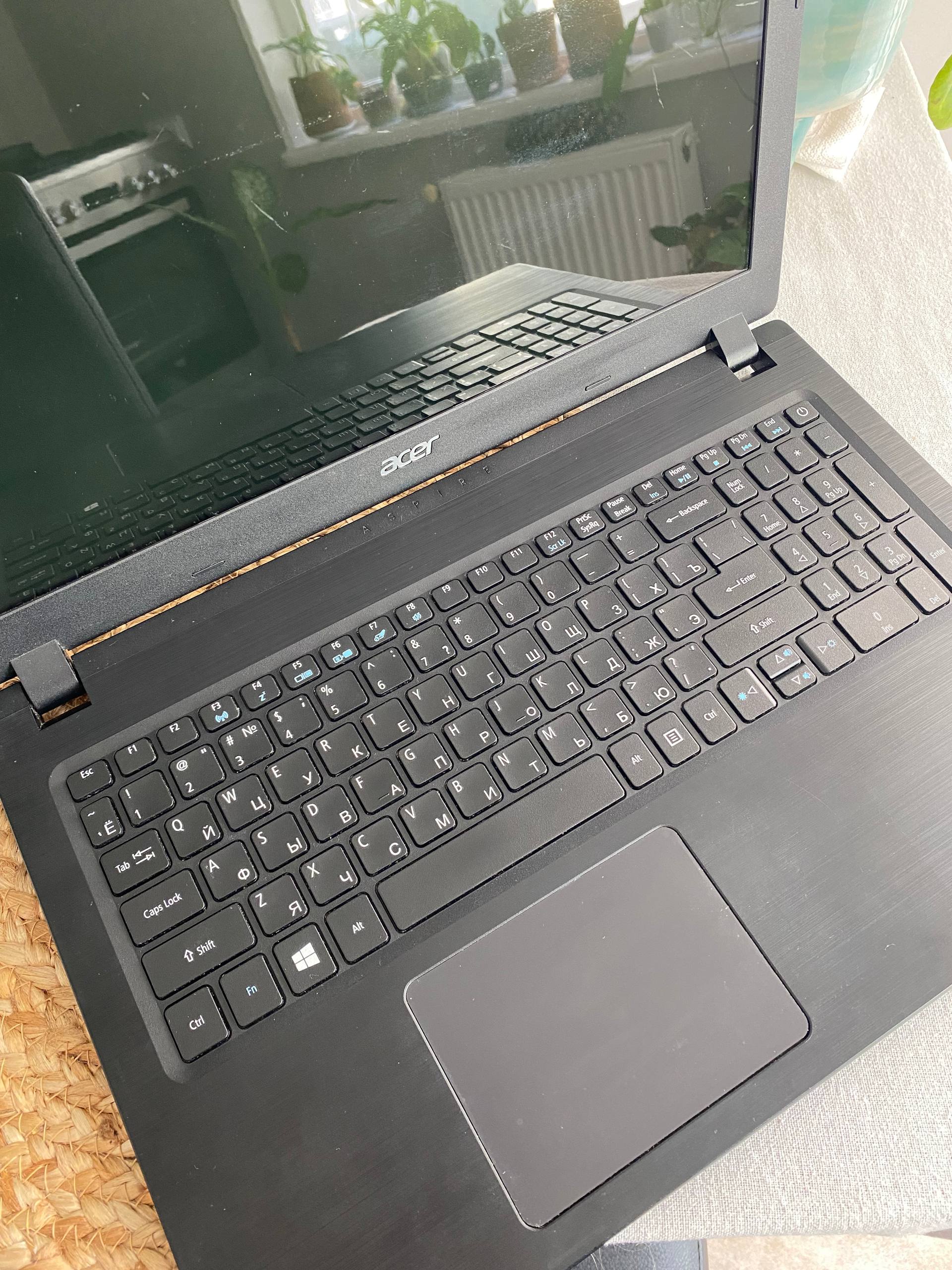 Ноутбук Acer Aspire 3 A315-51-33VH Core i3-6006U