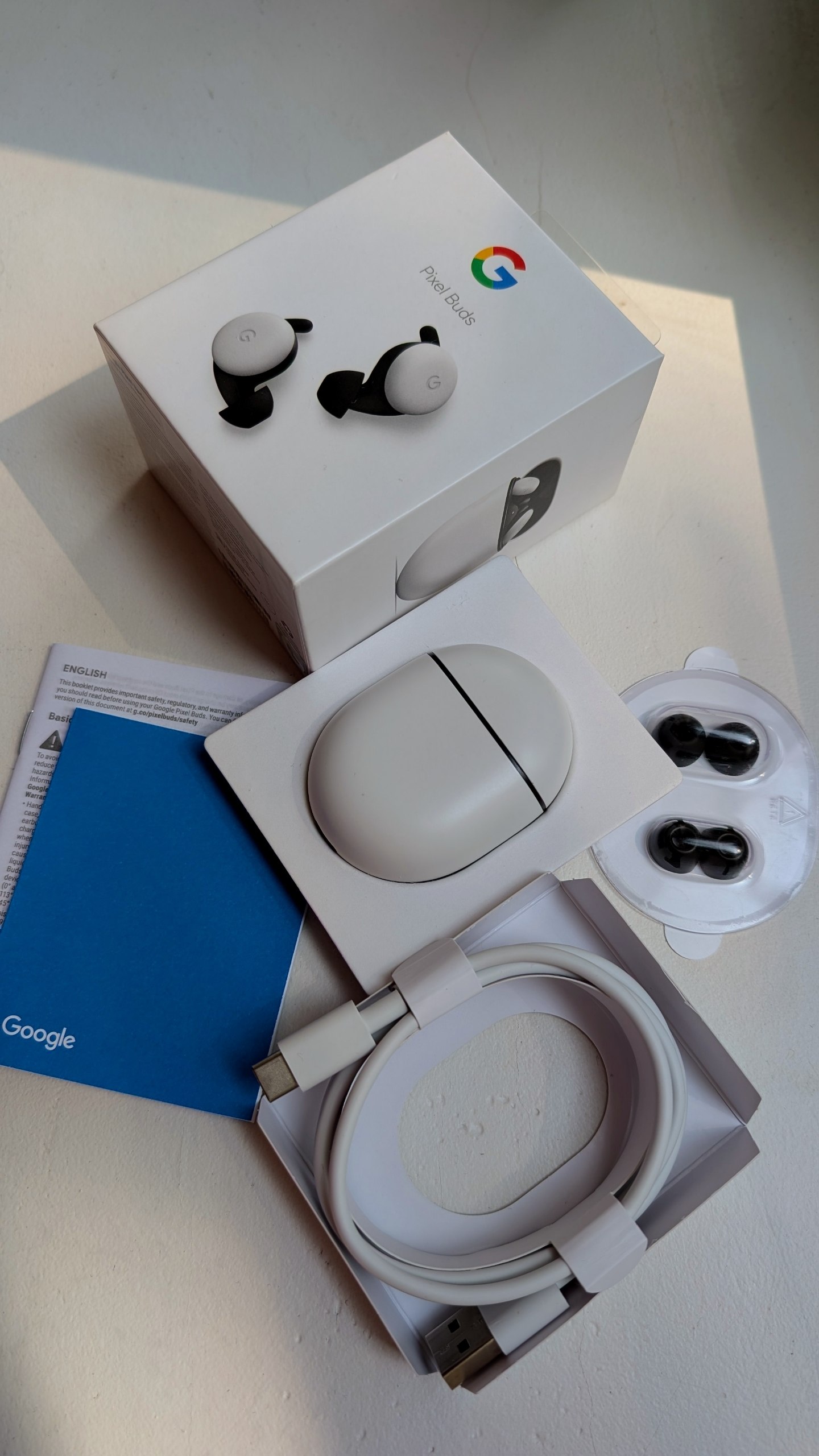 Беспроводные наушники Google Pixel Buds Clearly White