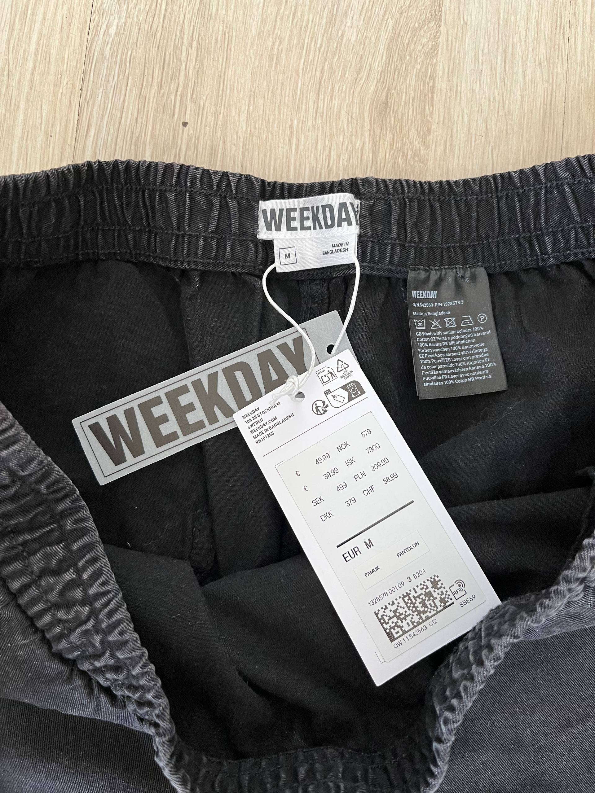 Брюки Weekday оверсайз, размер M