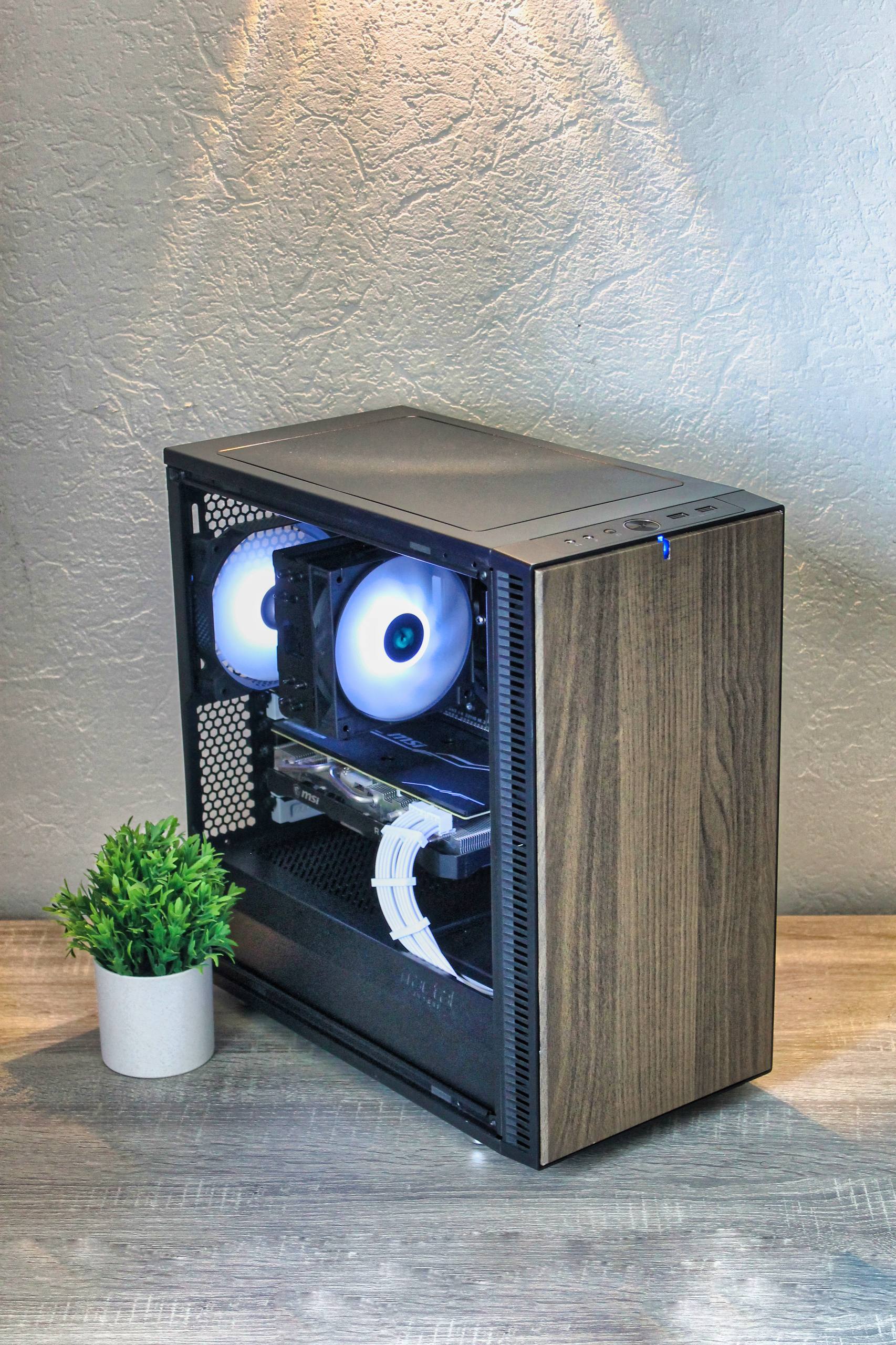 Игровой ПК: Ryzen 5 5600, RX 5700 XT 8GB, 32GB RAM, SSD 250GB + 240GB