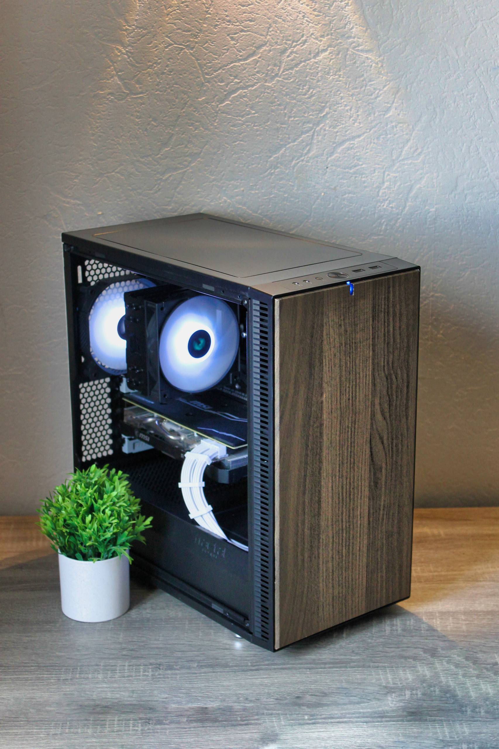 Игровой ПК: Ryzen 5 5600, RX 5700 XT 8GB, 32GB RAM, SSD 250GB + 240GB