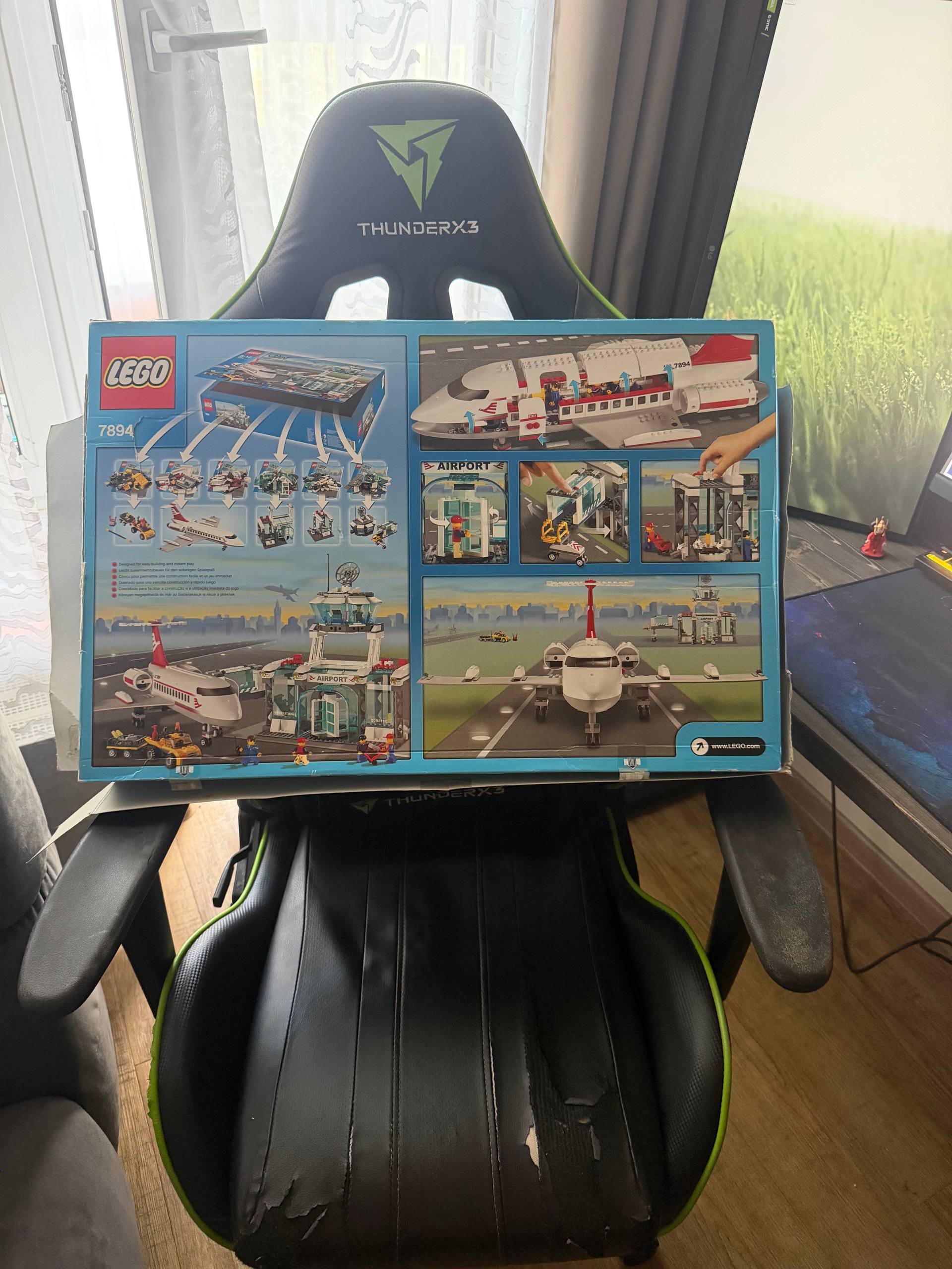 LEGO 7894 Аэропорт (Airport)