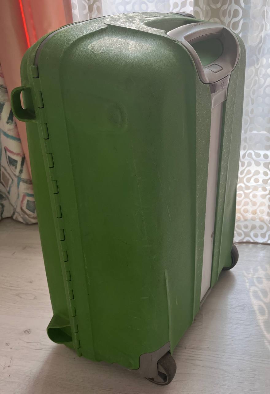 Чемодан Samsonite на 2 колёсах