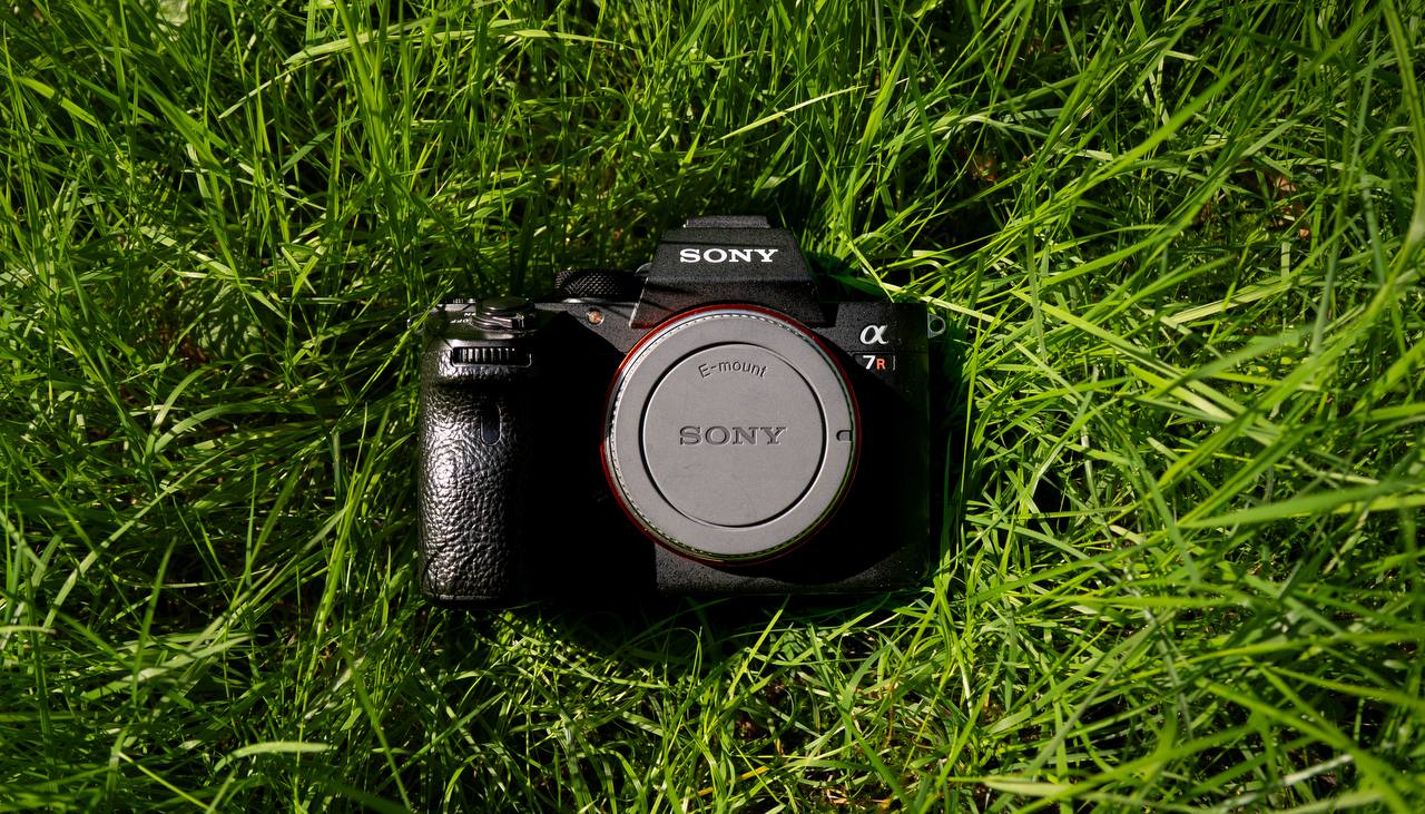 Sony A7R III (ILCE-7RM3) камера