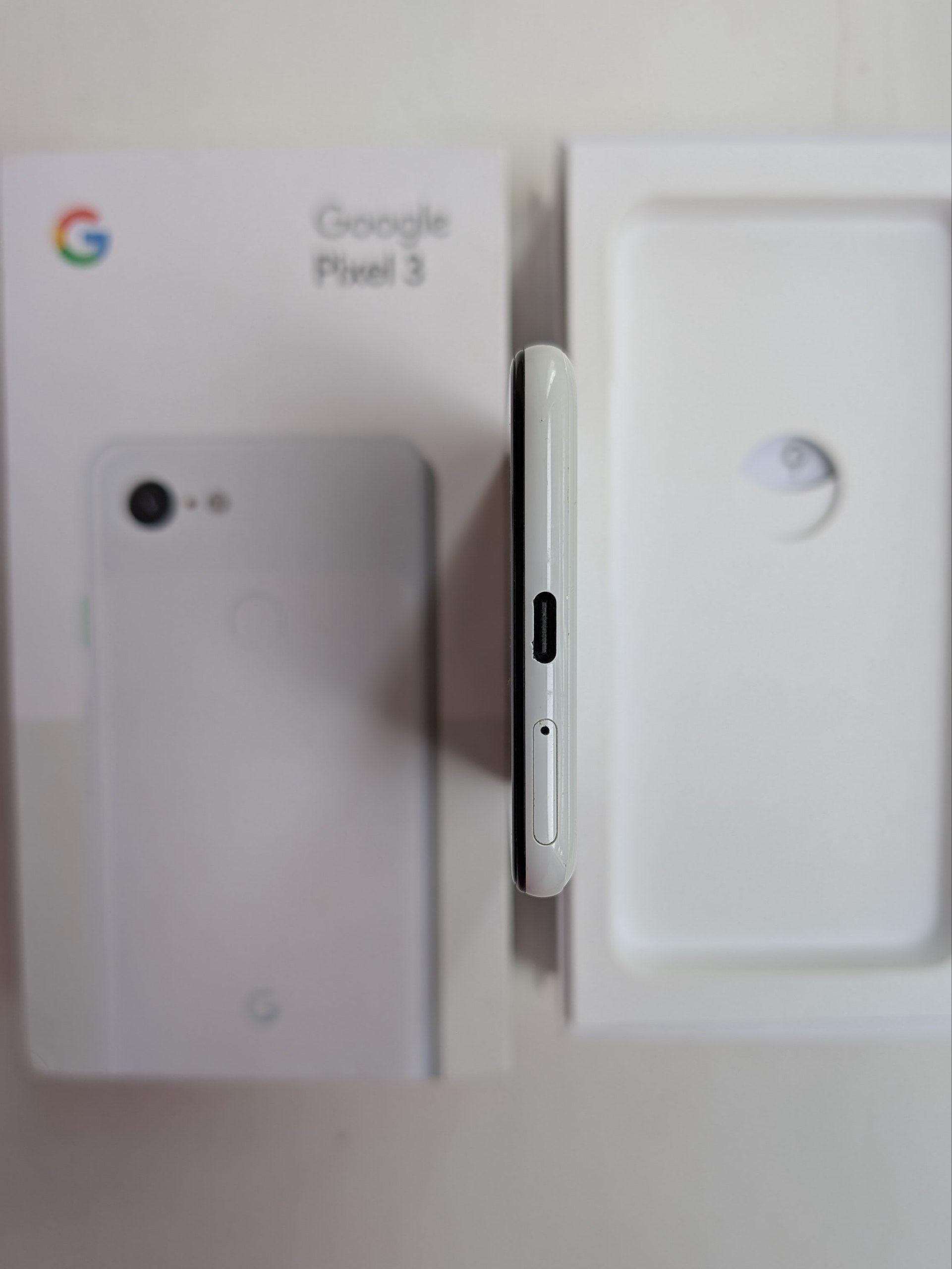 Смартфон Google Pixel 3 Clearly White 4/64 ГБ