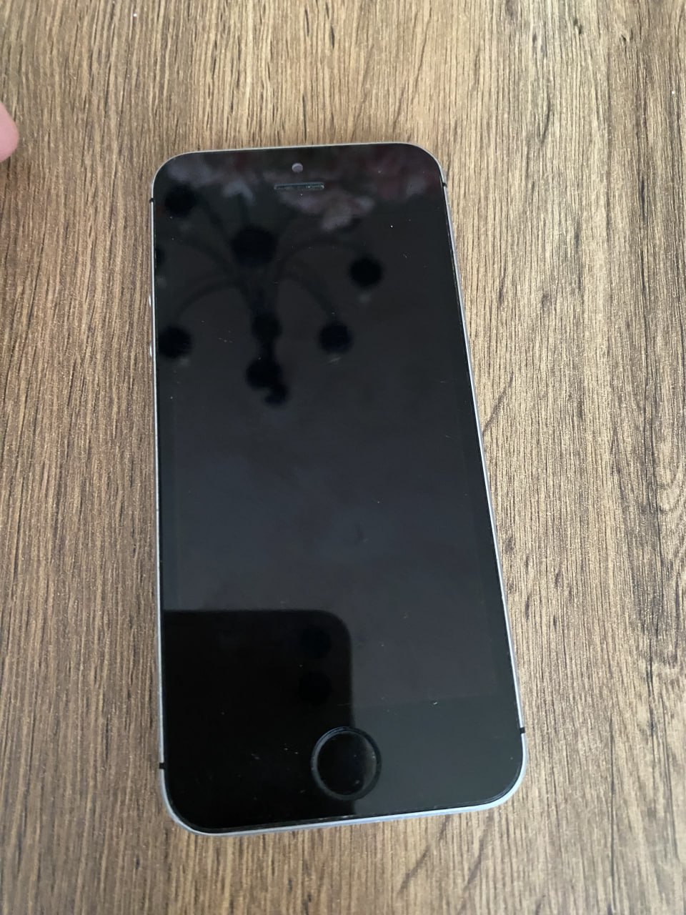 iPhone SE 2016 (A1662) американская версия