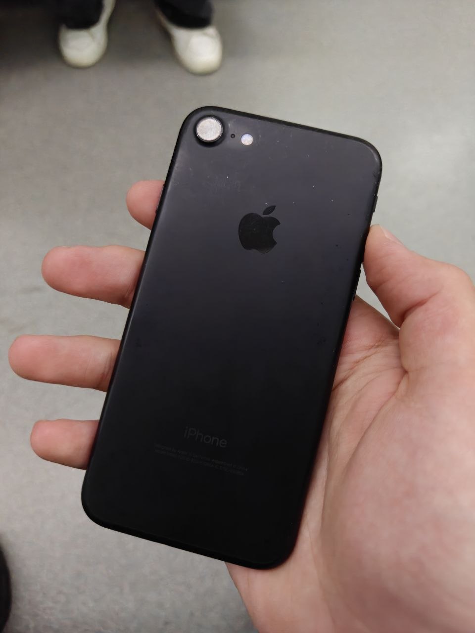iPhone 7 128 ГБ