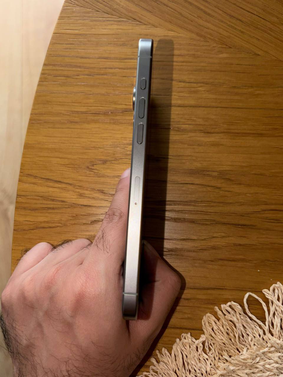 iPhone 15 Pro Max 256 ГБ, серый