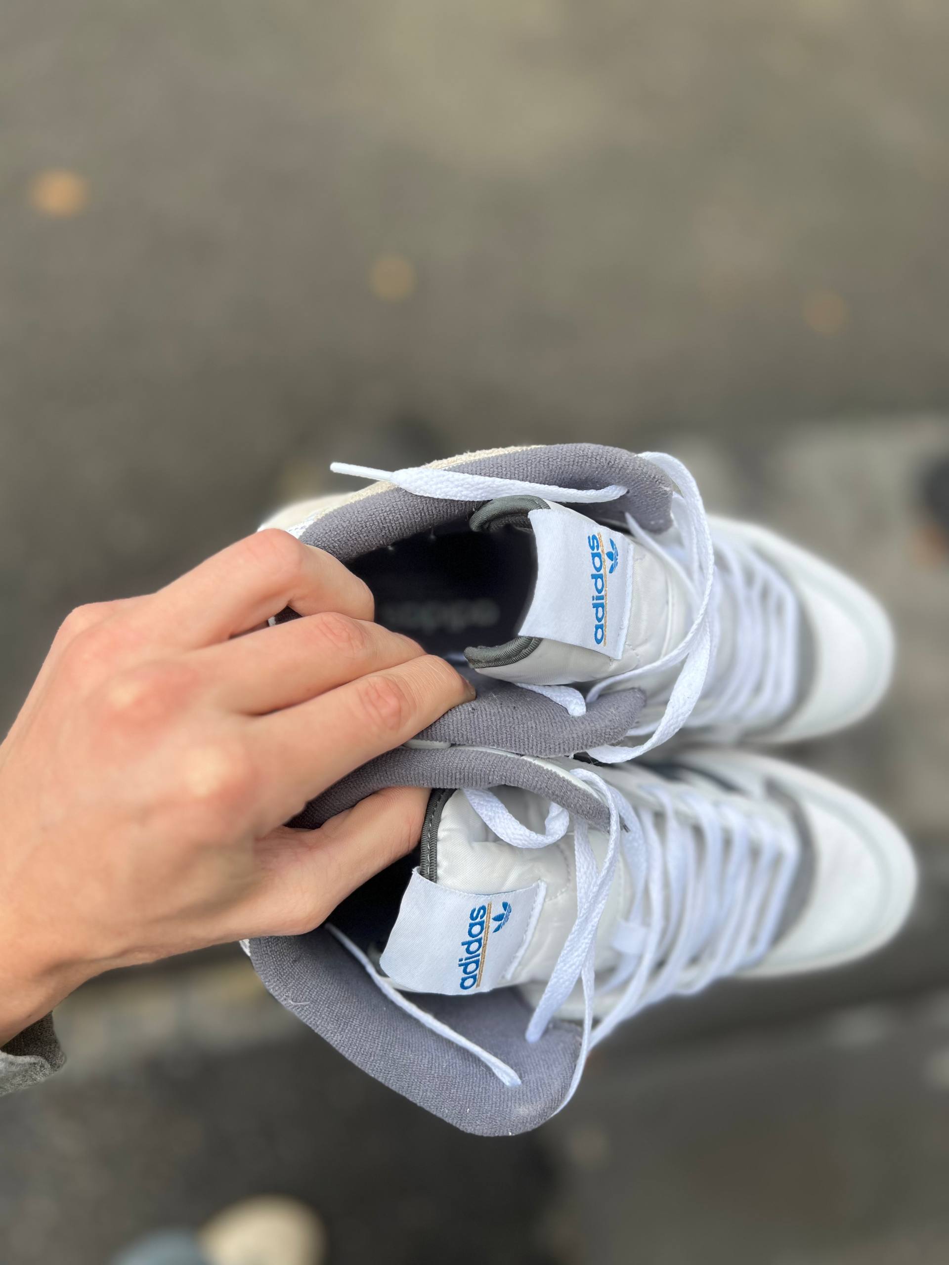 Кроссовки Adidas оригинал 42 размер