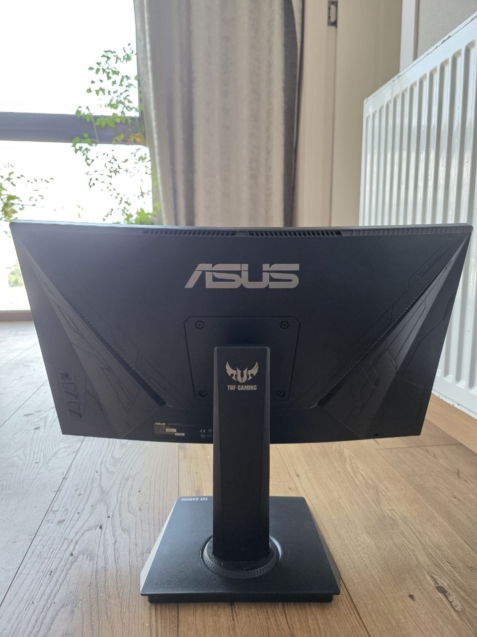 Монитор ASUS TUF Gaming VG24VQE