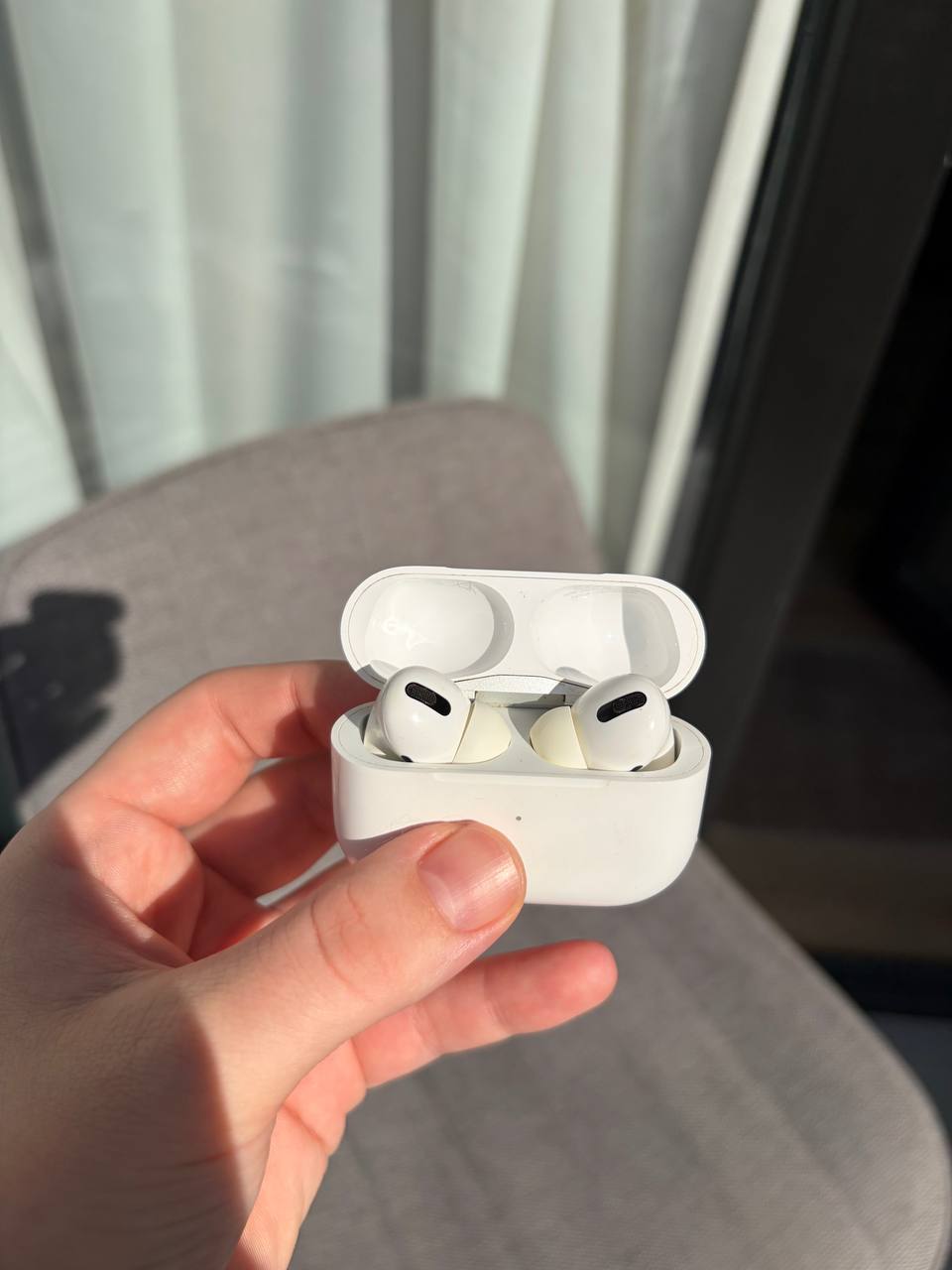 Наушники Apple AirPods Pro 1 поколения