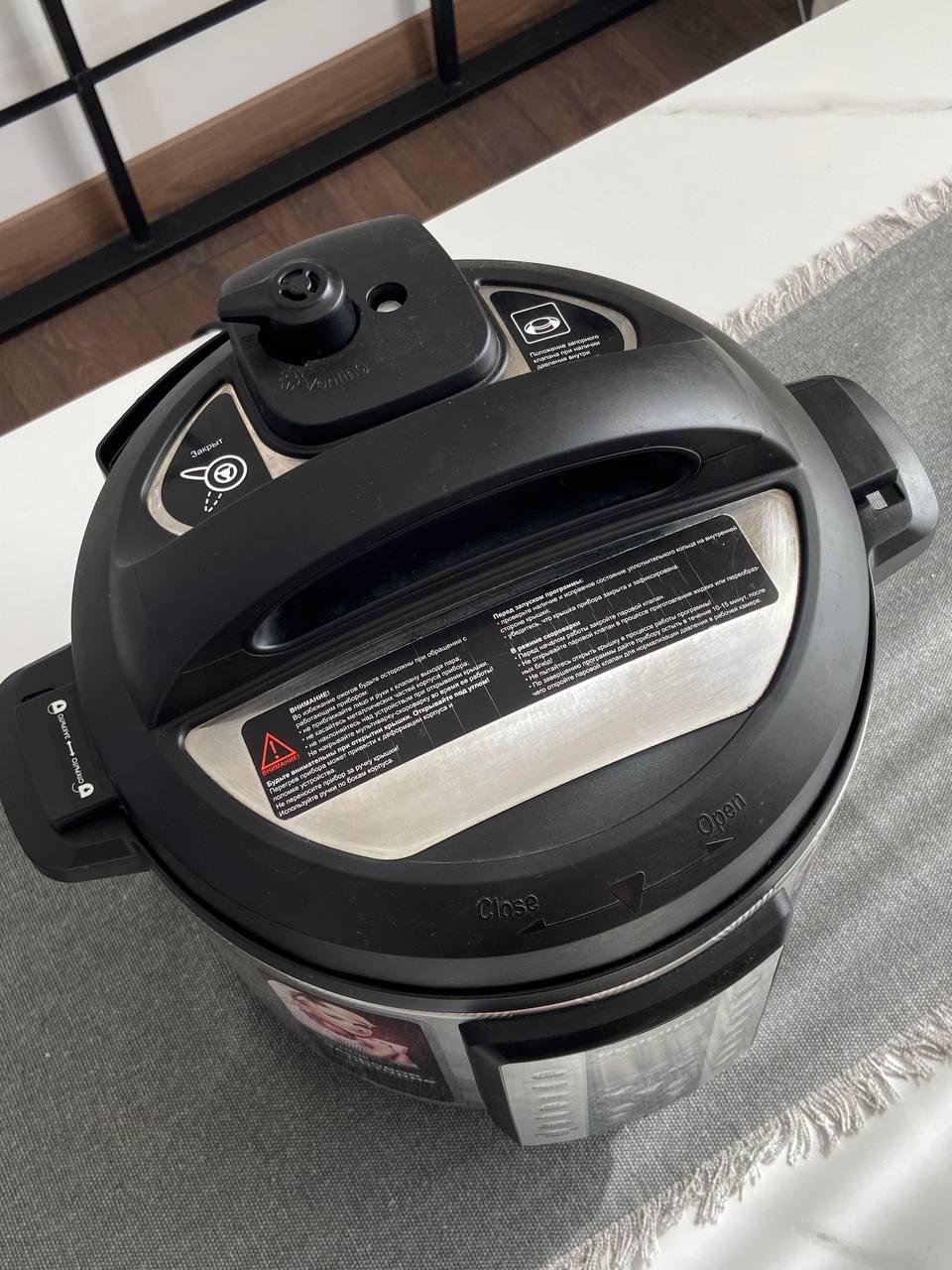 Мультиварка-скороварка Redmond RMC-PM380, 6 л