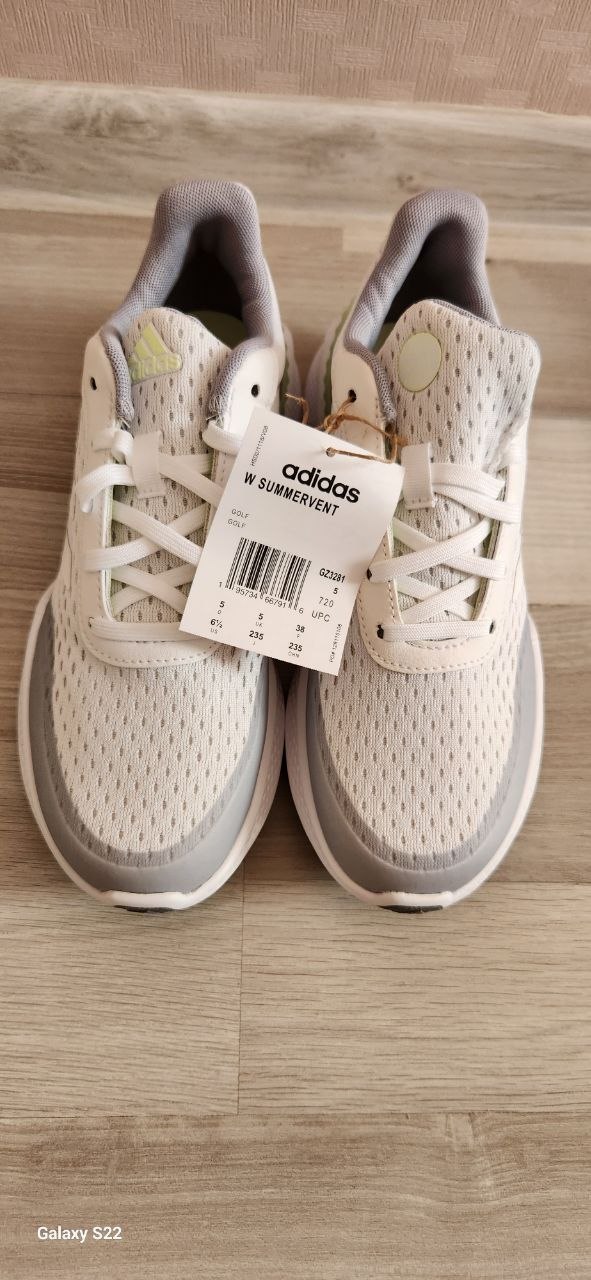 Adidas кроссовки, размер 38 (6.5 US)