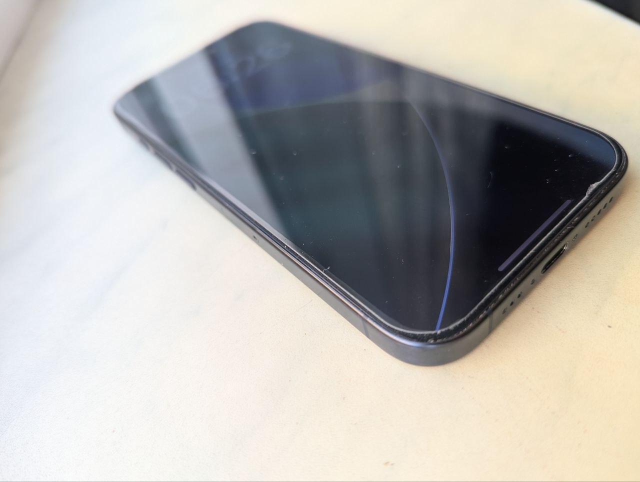 iPhone 15 Pro, 86% аккумулятор, комплект