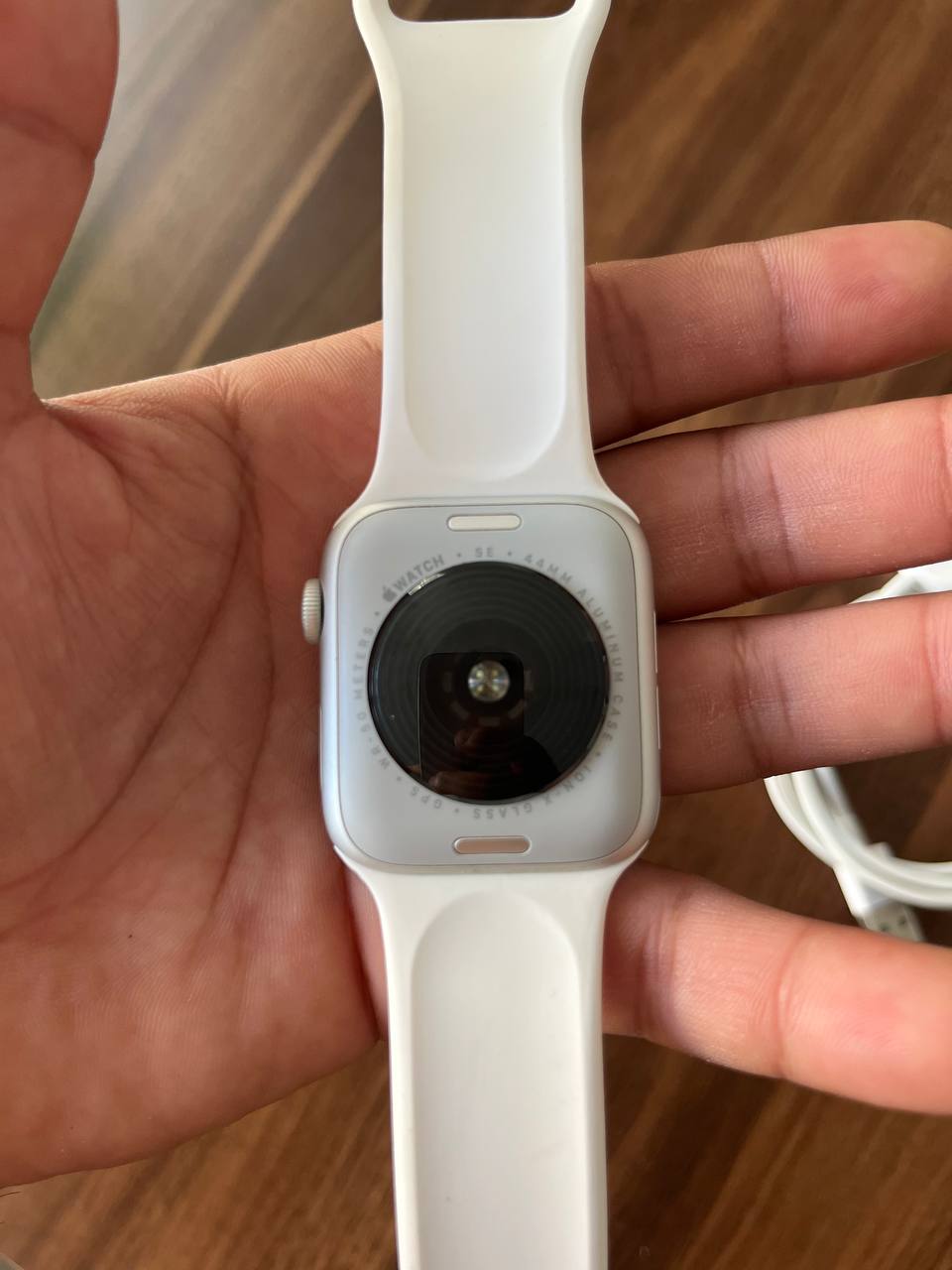 Apple Watch SE 44mm 2 поколение