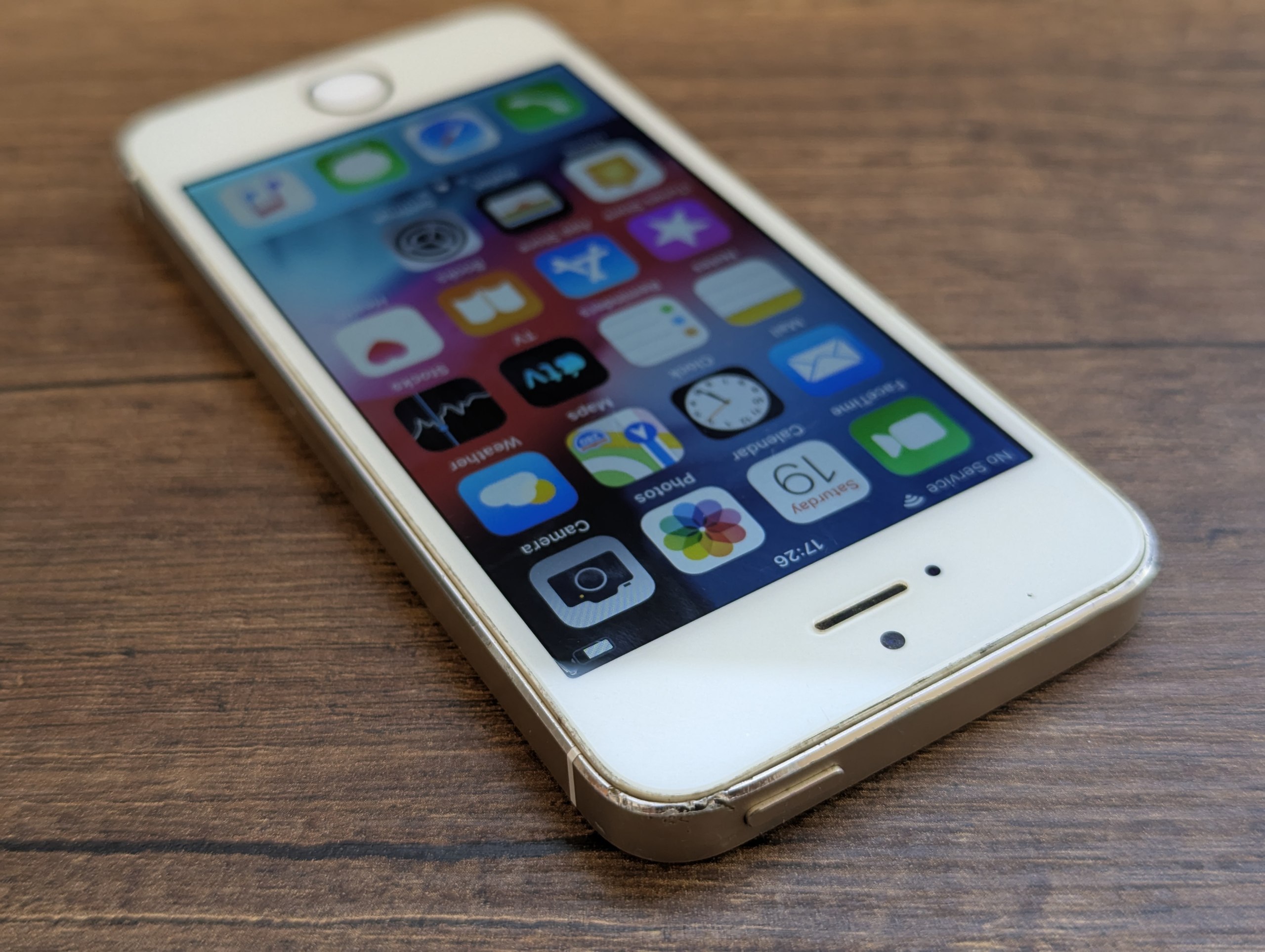 iPhone 5S (Y2K Digicam 2000) — камера / MP3-плеер