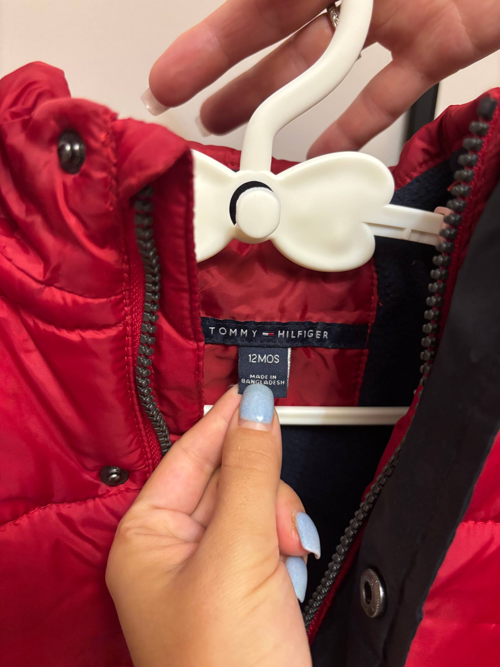 Зимняя куртка Tommy Hilfiger, размер 12 месяцев