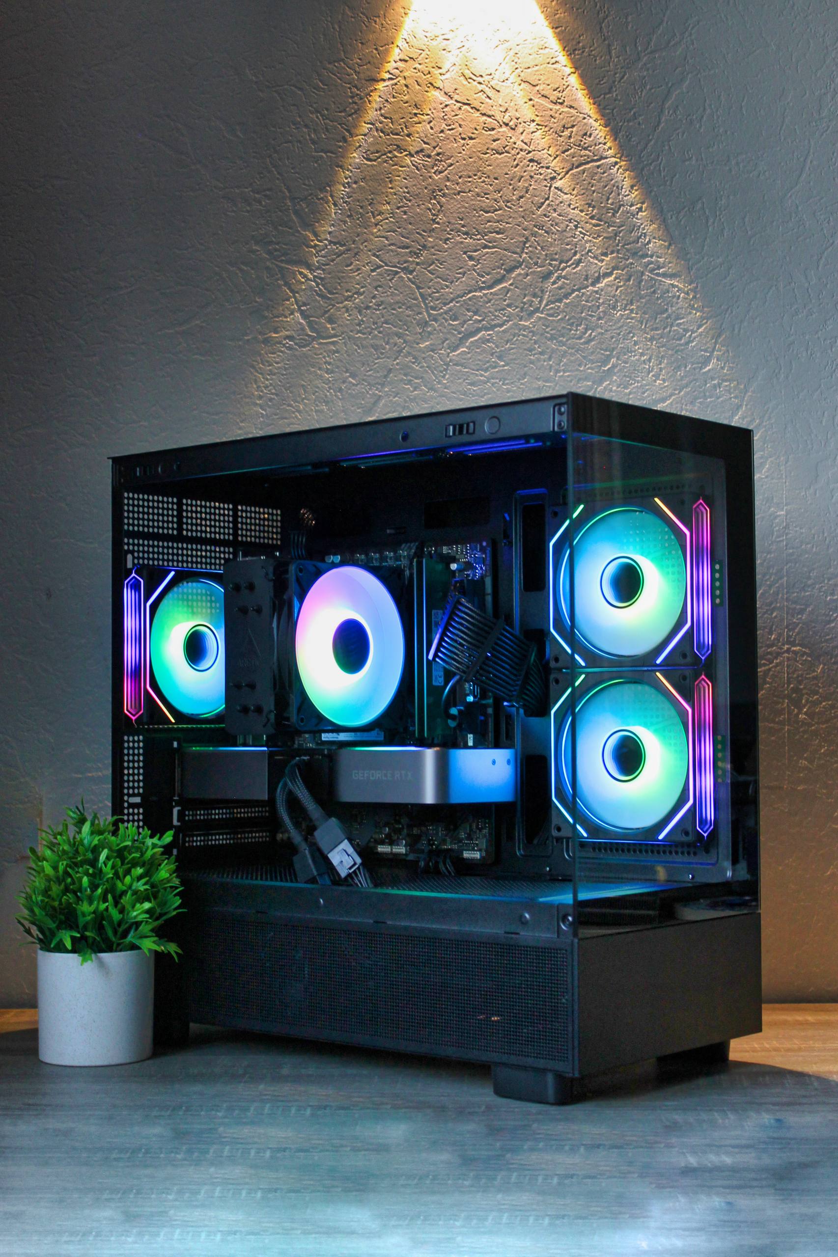 Игровой ПК: Intel Core i5 14400F, RTX 3070 Ti, 16GB DDR5, 512GB SSD