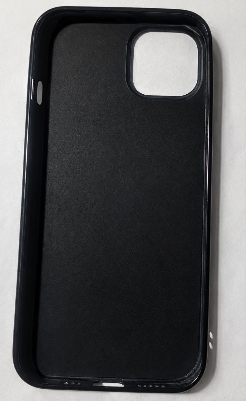 Чехол на iPhone 12