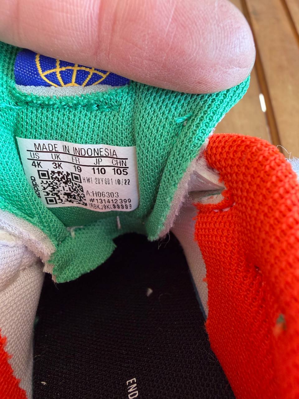 Adidas кроссовки, размер 19