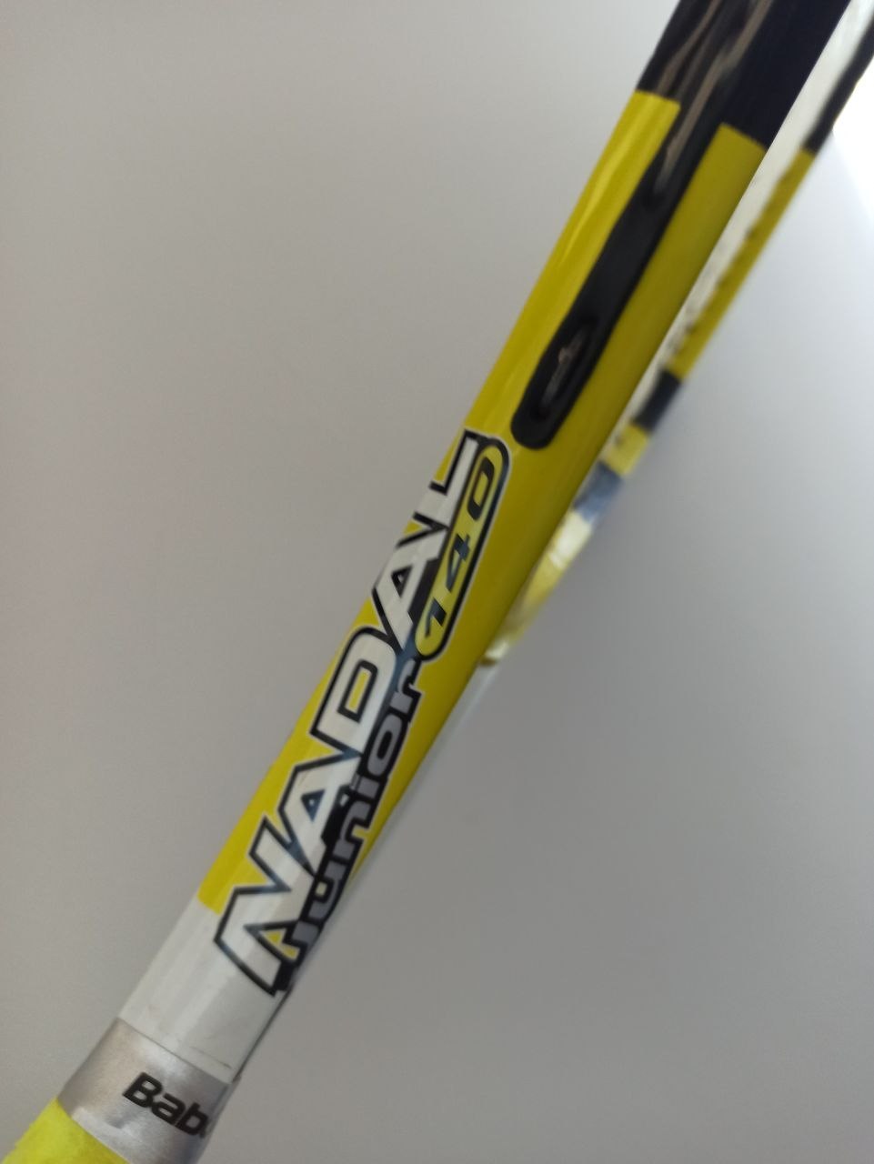 Детская теннисная ракетка Babolat Nadal Junior 140 с чехлом