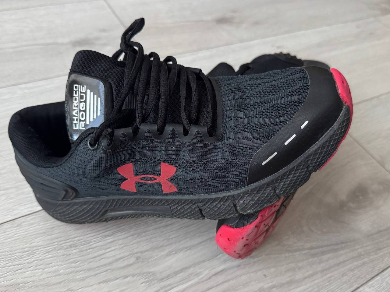 Кроссовки Under Armour, 41 размер