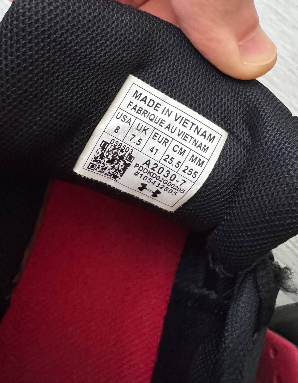 Кроссовки Under Armour, 41 размер