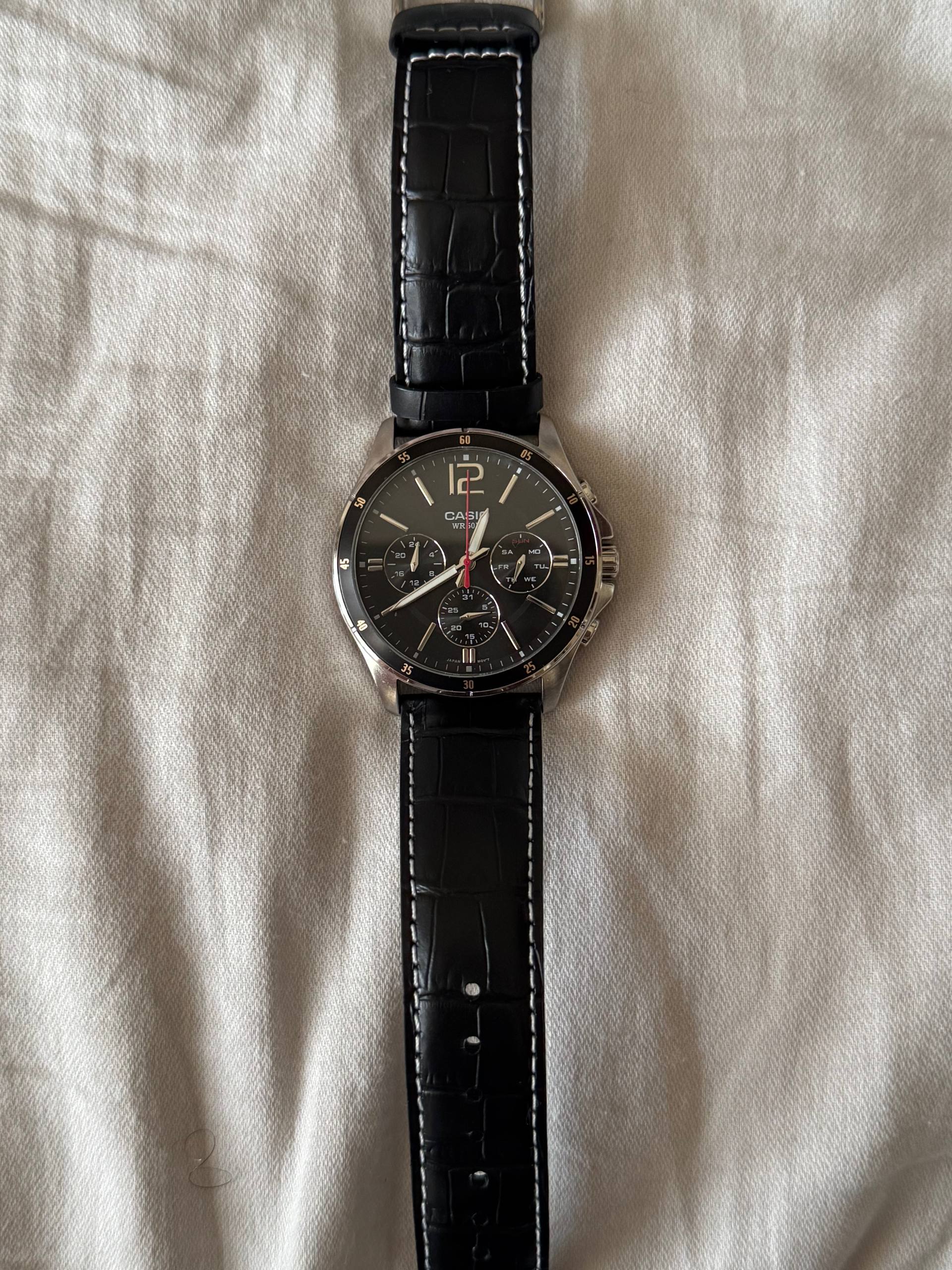 Часы Casio новые в коробке с документами