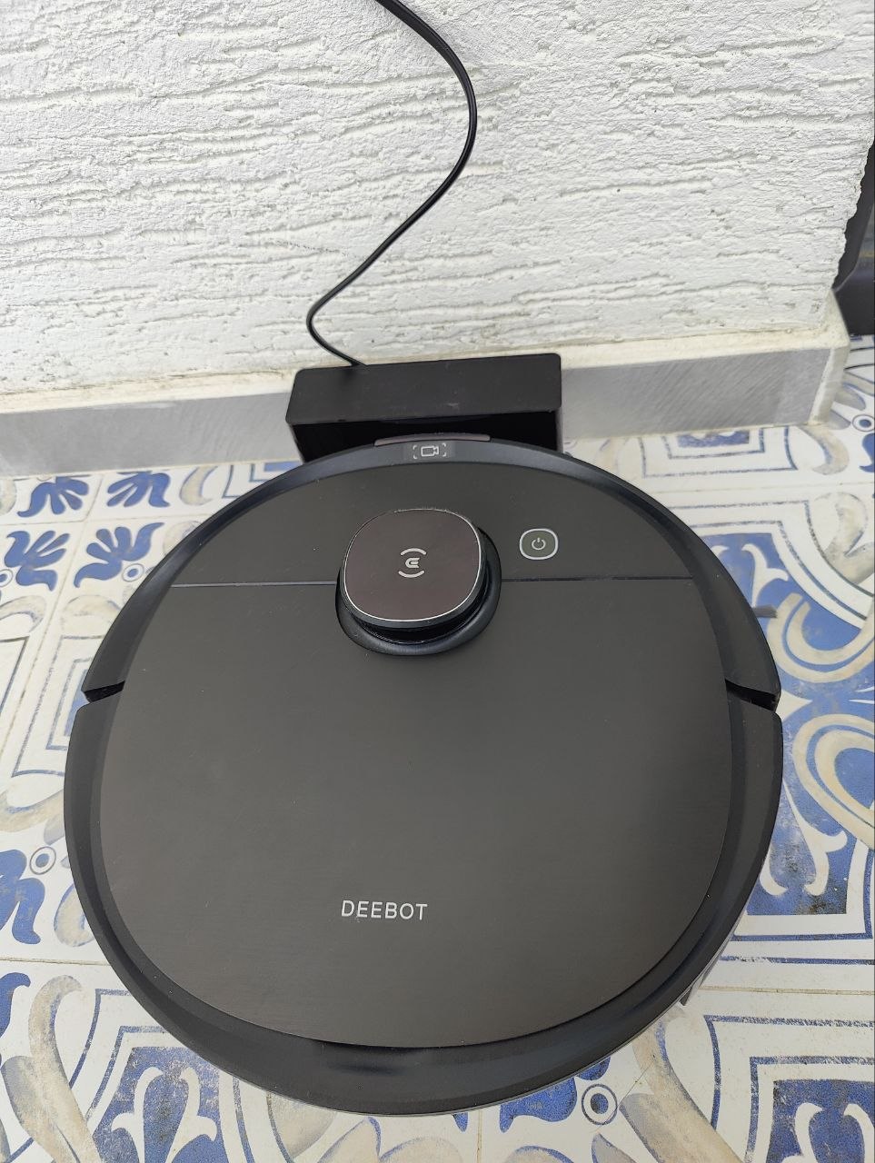 Моющий робот-пылесос ECOVACS DEEBOT OZMO T8 AIVI