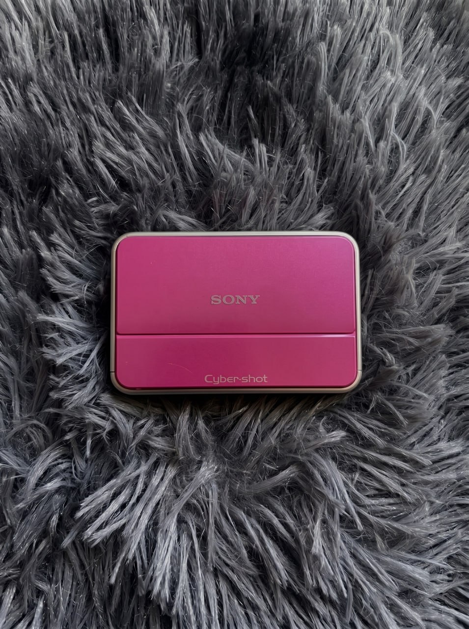 Цифровой фотоаппарат Sony Cyber-Shot DSC-T2