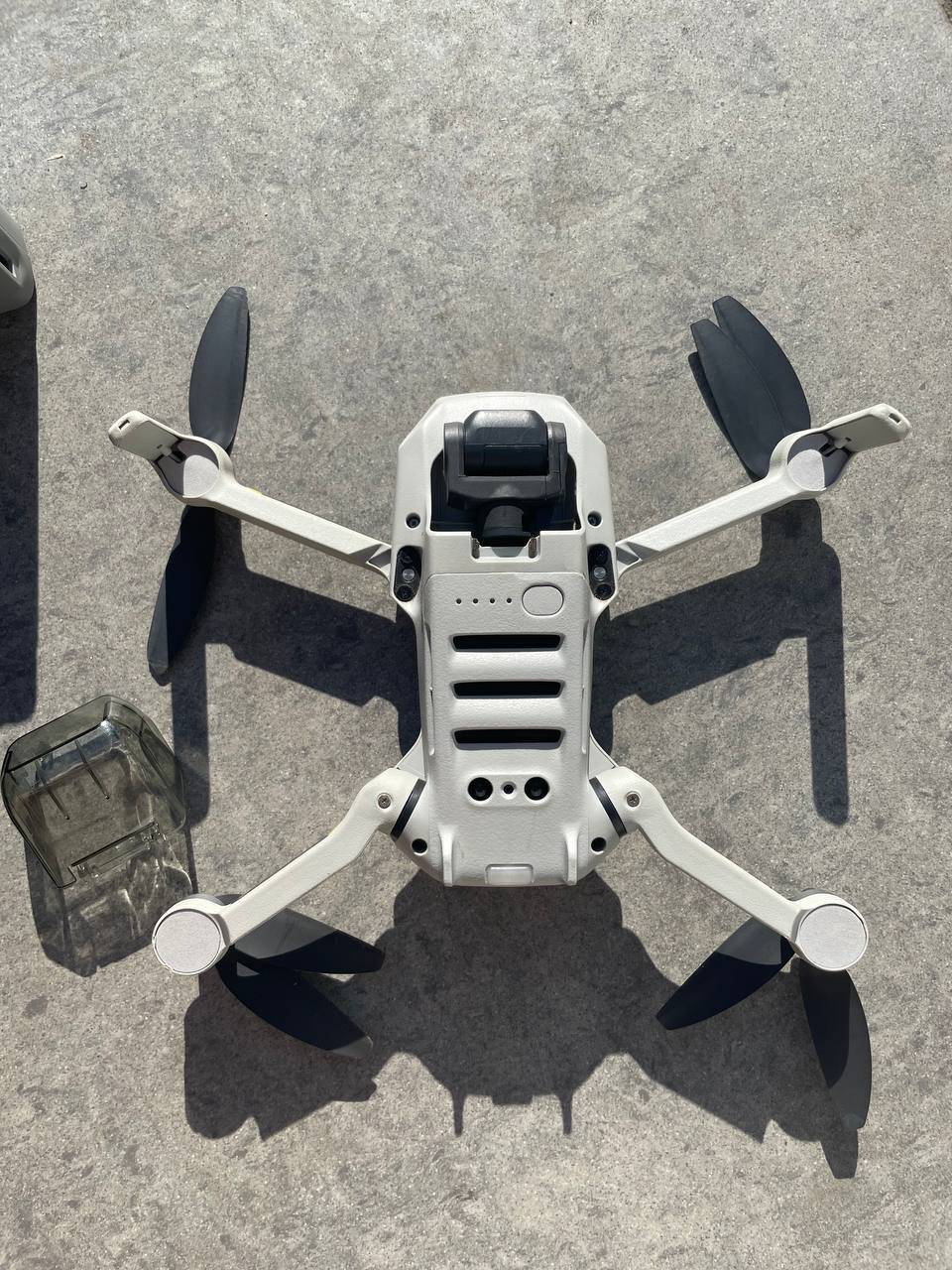 Квадрокоптер DJI Mini 2 Fly More Combo + ND-фильтры