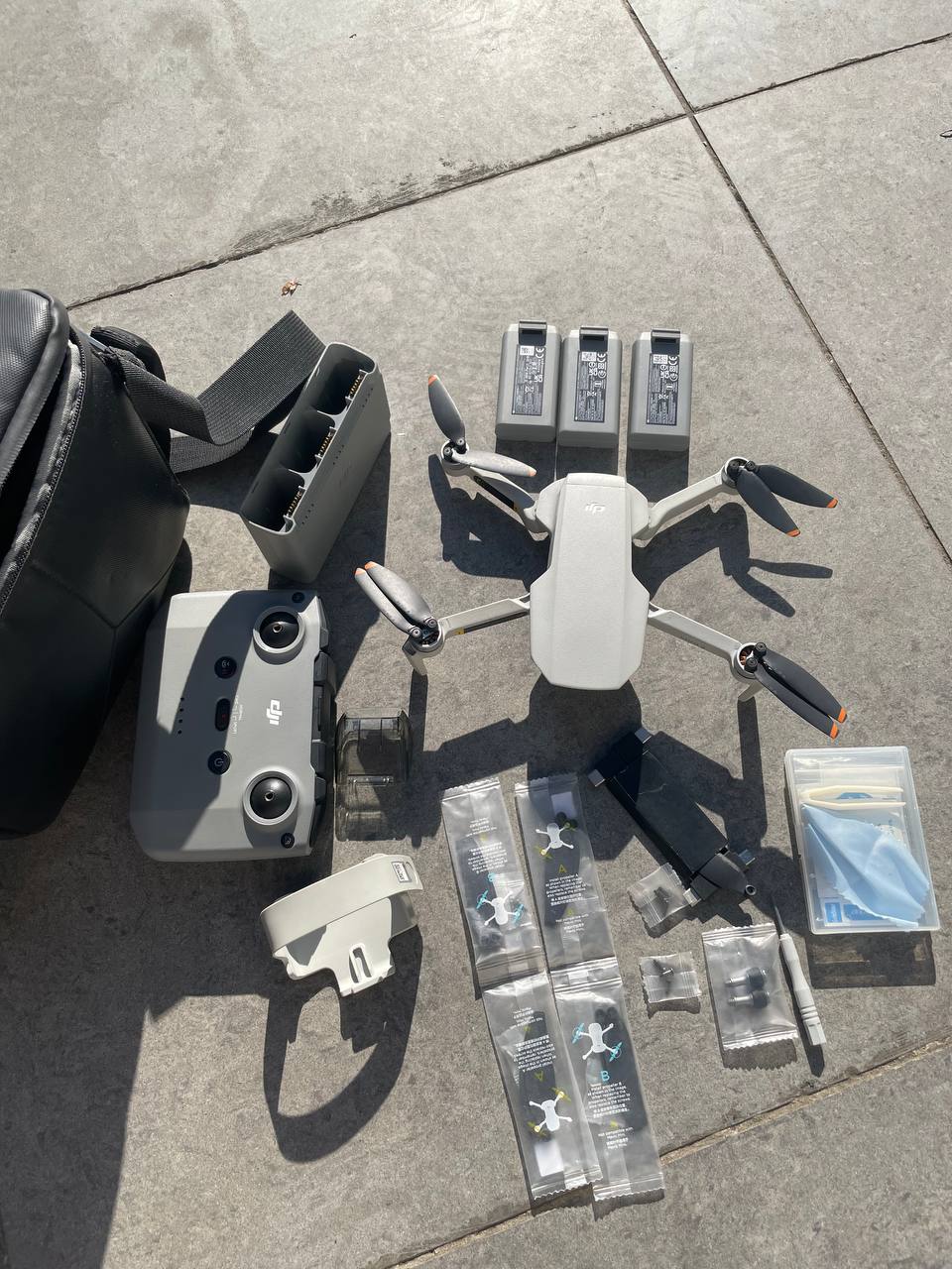 Квадрокоптер DJI Mini 2 Fly More Combo + ND-фильтры