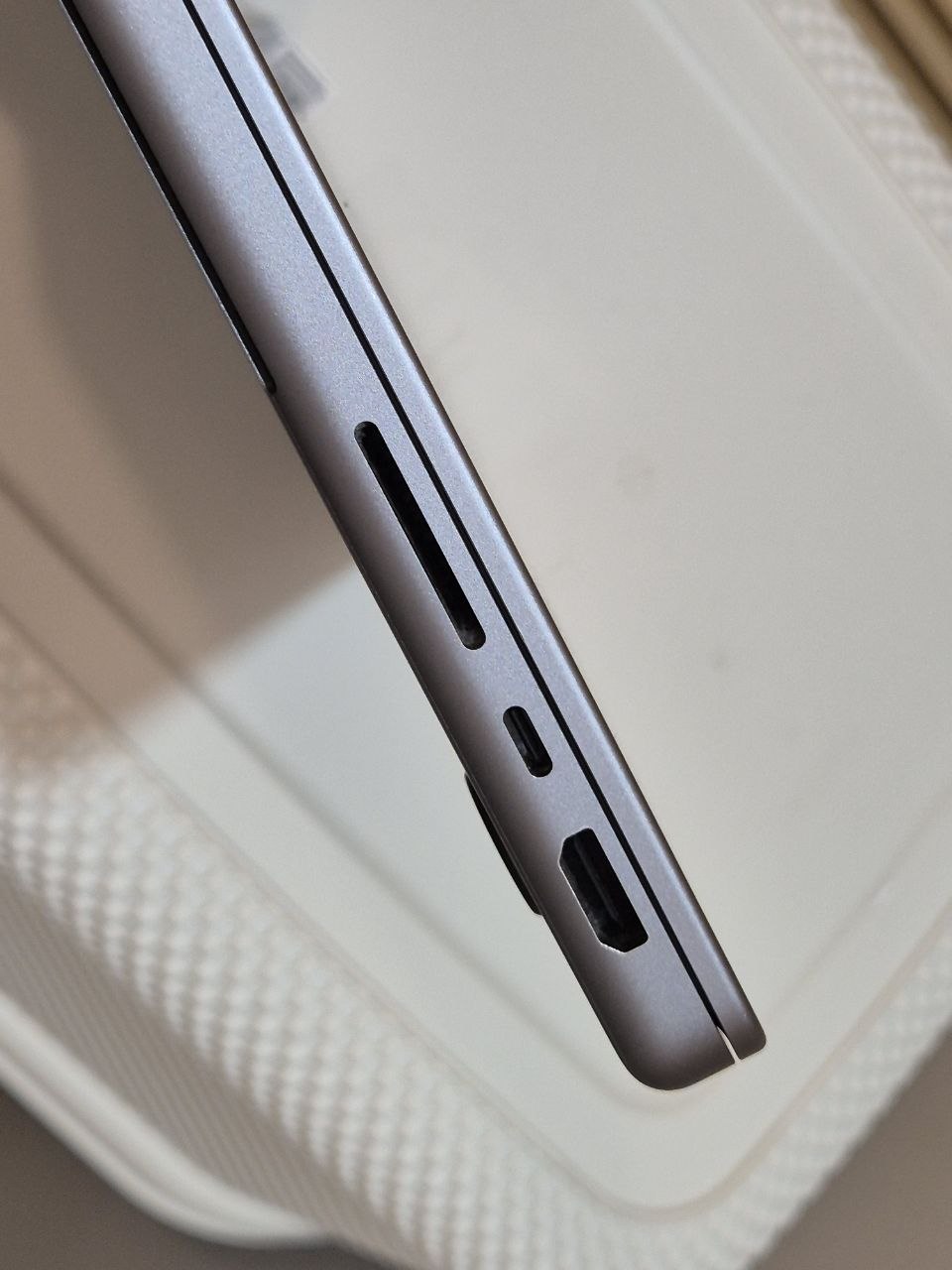 MacBook Pro 14" M1 Max 64GB / 2TB SSD