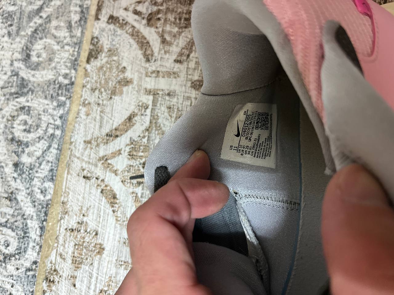 Кроссовки Nike оригинальные, размер 45 EUR