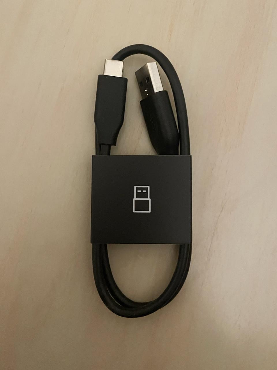 Кабель USB / USB-C