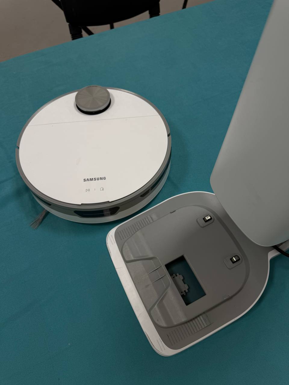 Samsung Jet Bot+ с Clean Station
