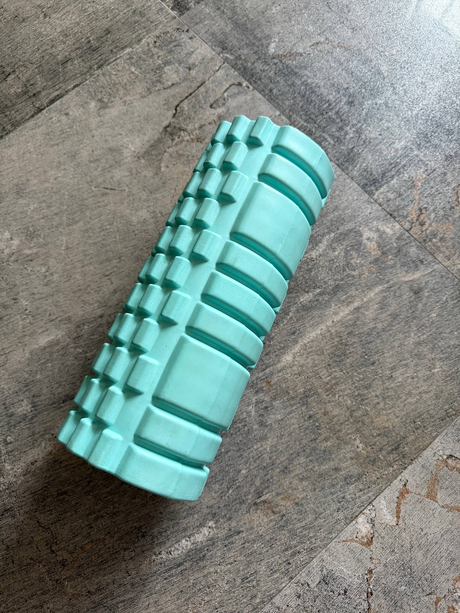 Массажный ролик (foam roller)