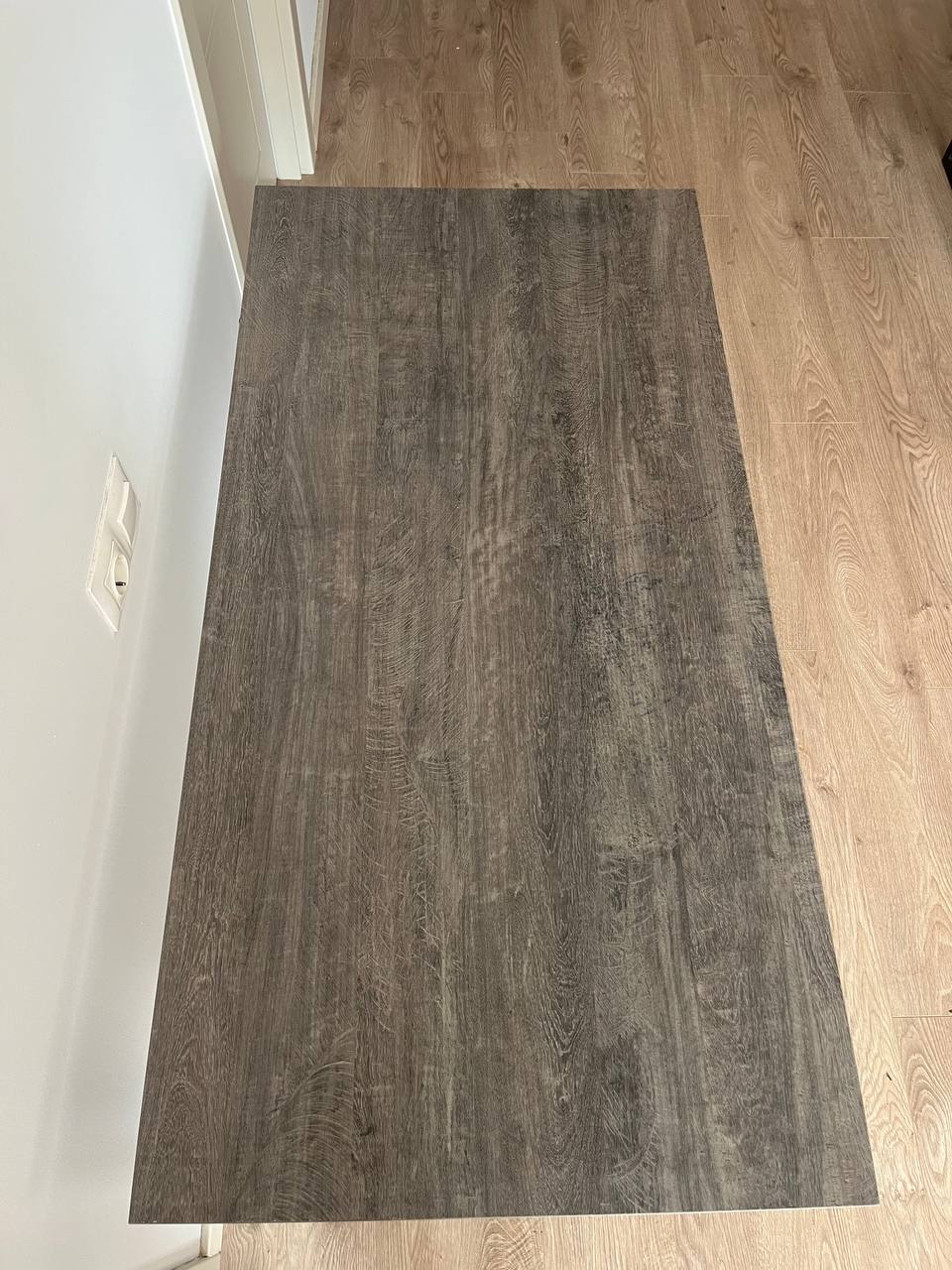 Стол письменный 120x60x70 см, металлическая рама