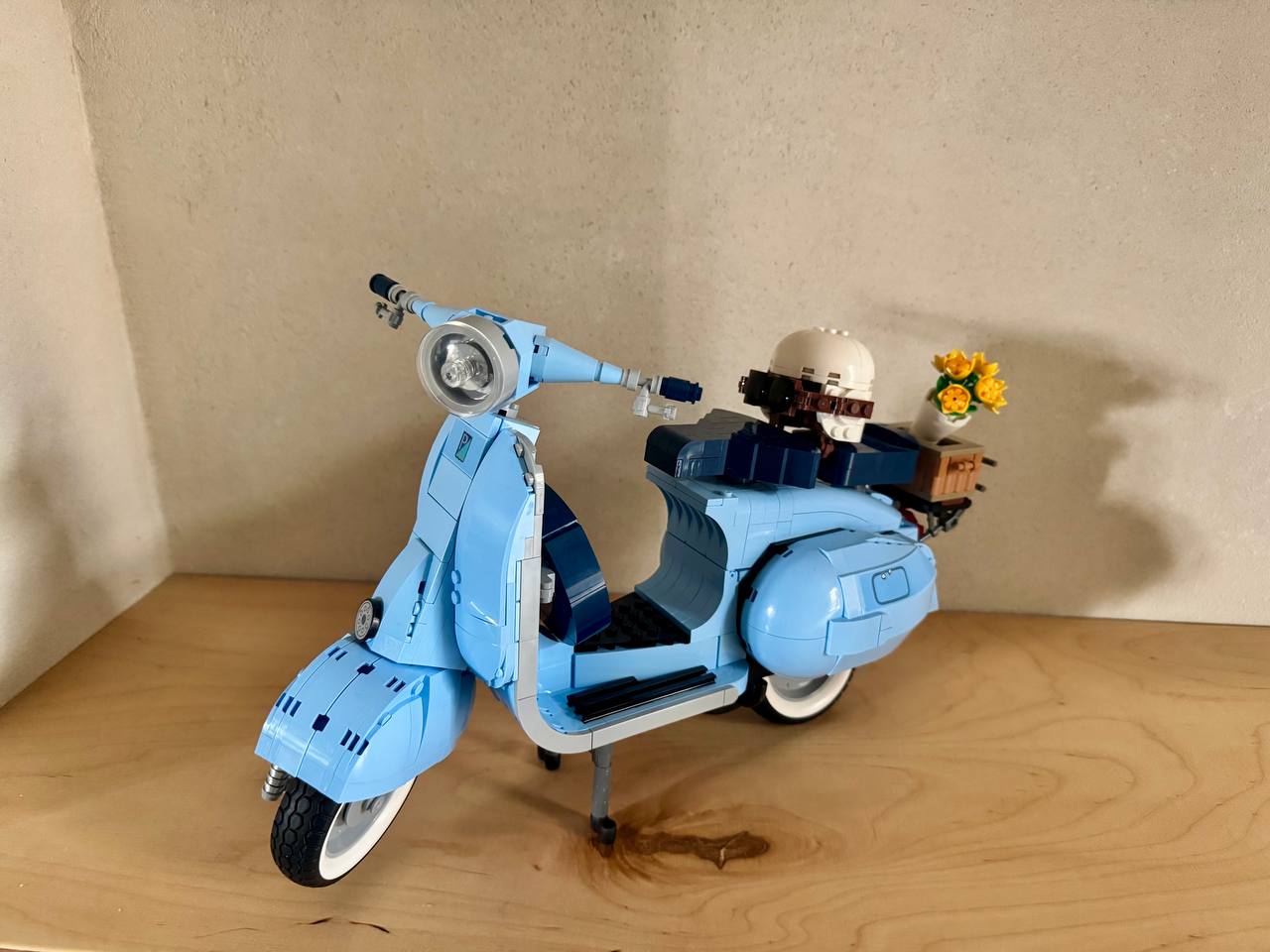 Лего Vespa 125