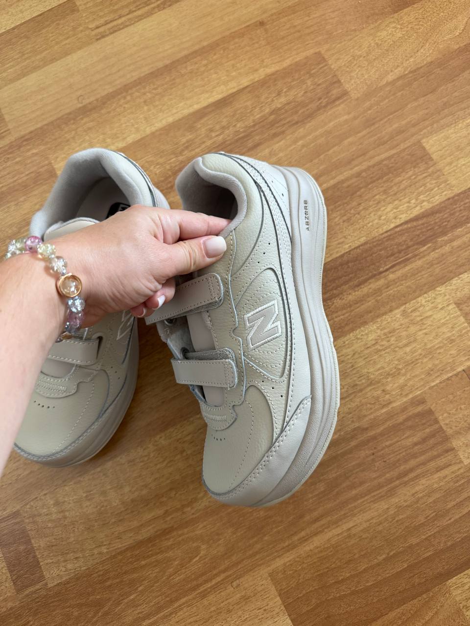 Кроссовки New Balance оригинал, размер 6.5